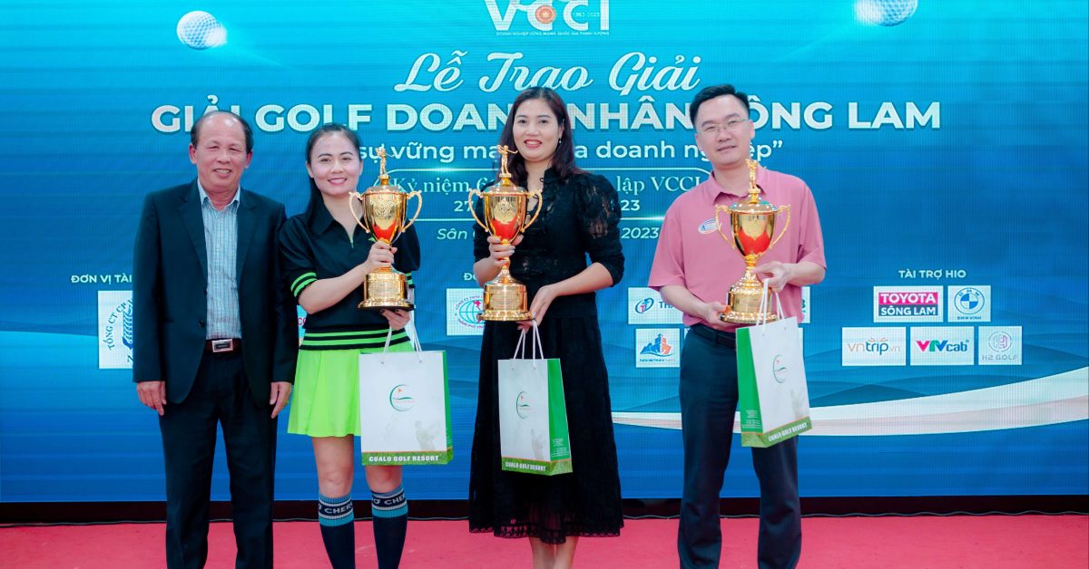 Golf doanh nhân sông Lam